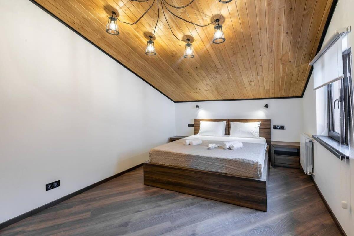 3Br Apt W Huge Terrace & Magnificent Views 트빌리시 외부 사진